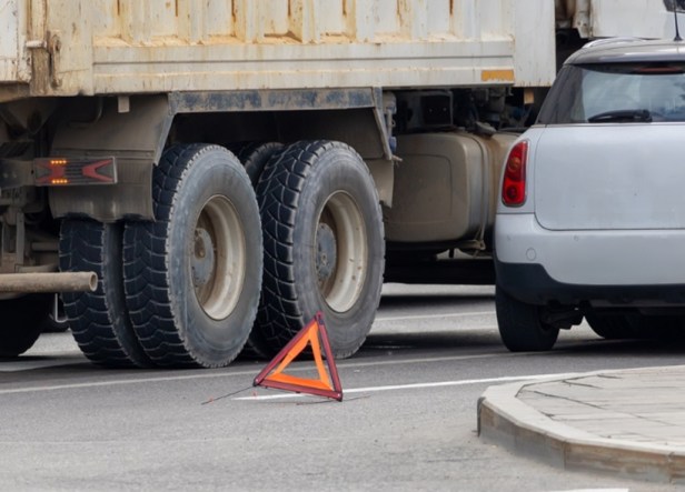 Understanding Truck Accidents: Causes and&nbsp;Consequences